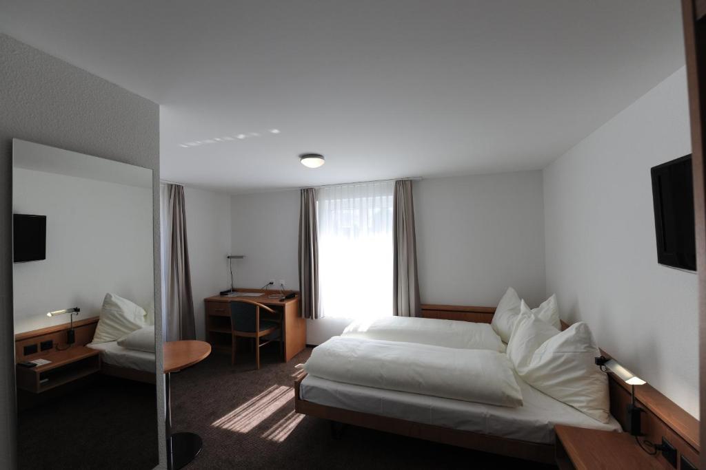 Hotel Freihof Swiss Lodge اونتراغري الغرفة الصورة